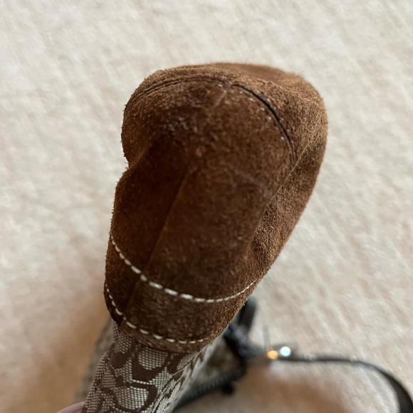 Coach brown shoulder bag HOST PICK 11/7/23 - Picture 6 of 9